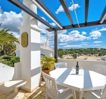 Sleeps 8 With Pool Air Con And Wifi *