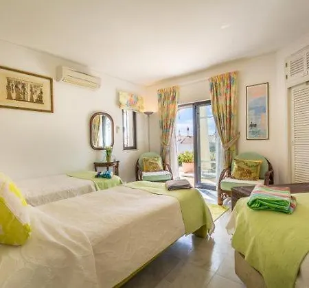 Sleeps 8 With Pool Air Con And Wifi * فالي دو لوبو